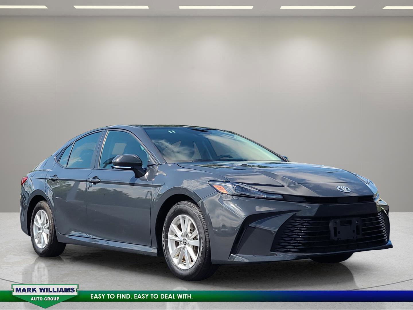 Used 2025 Toyota Camry SE