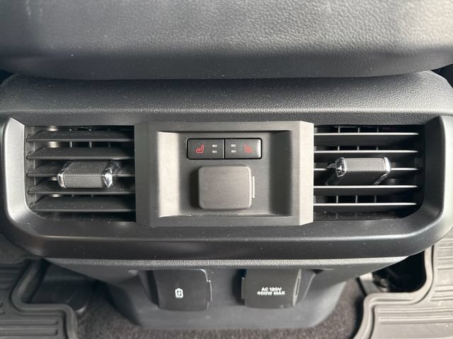 Certified 2022 Ford F150 Raptor w/ Raptor 37 Performance Package AWD/4WD image 24
