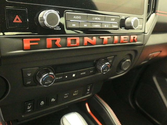 Used 2025 Nissan Frontier Pro-X w/ Pro Convenience Package image 18