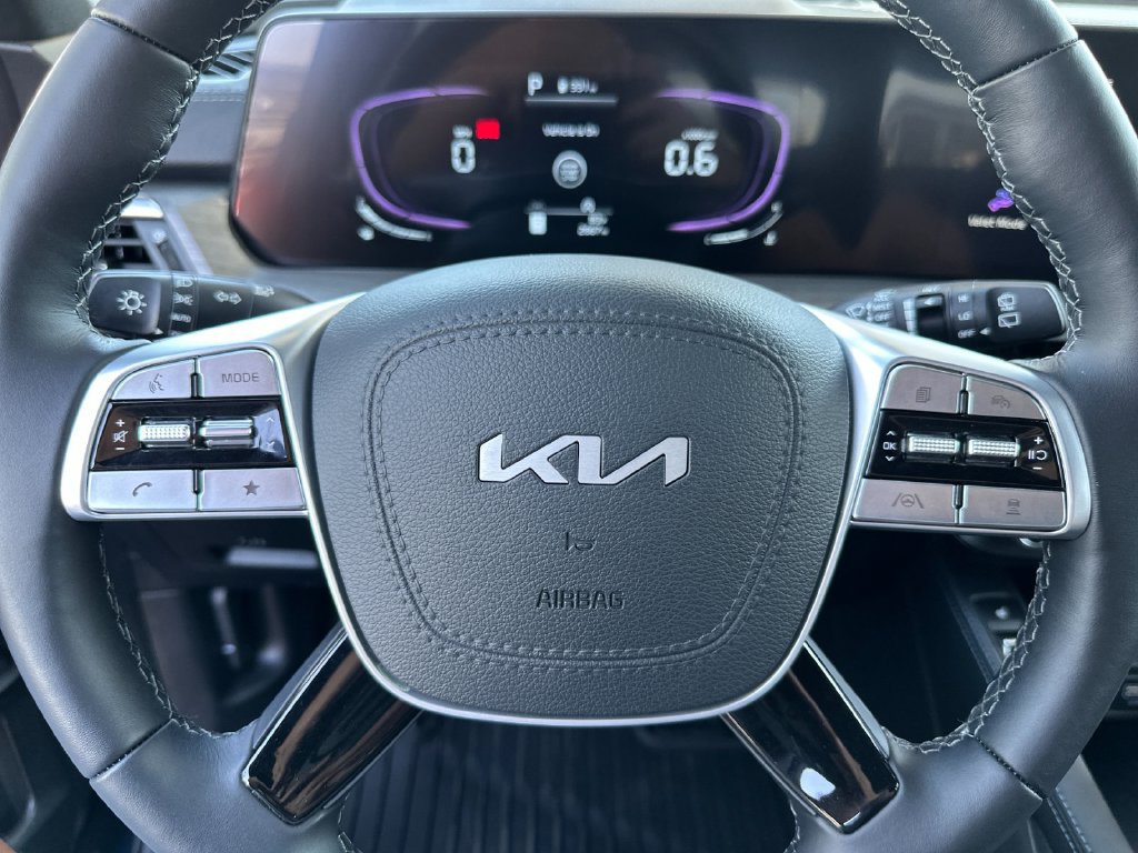 Used 2025 Kia Telluride EX X-Line AWD/4WD image 24