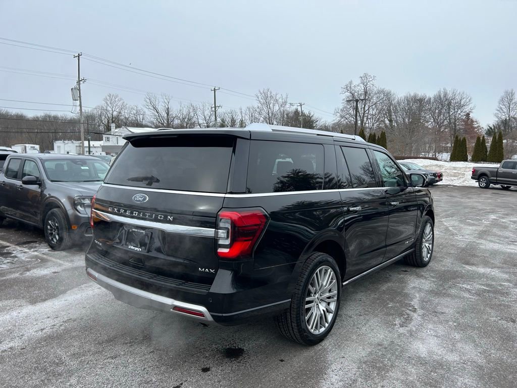 Certified 2022 Ford Expedition Max Platinum image 3
