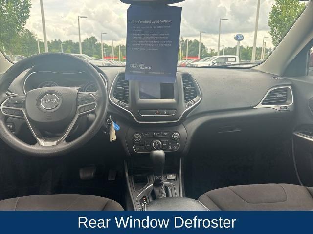 Used 2021 Jeep Cherokee Latitude FWD image 13