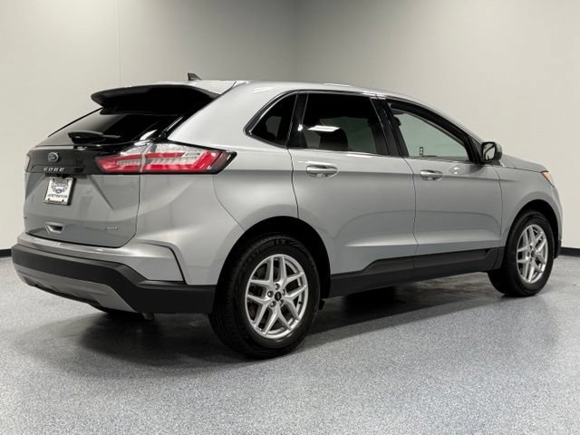 Certified 2024 Ford Edge SEL AWD/4WD image 12
