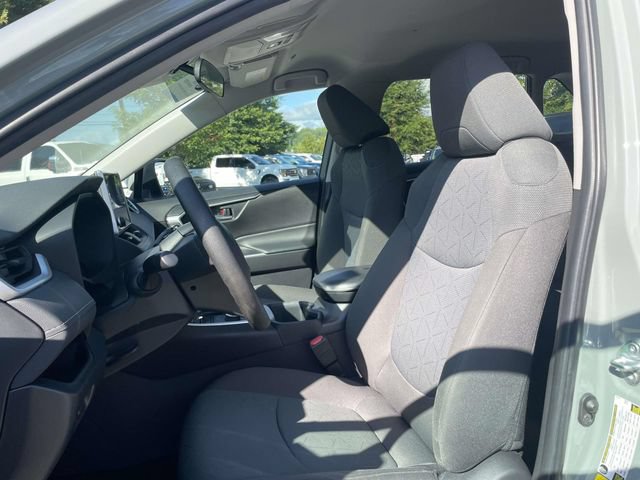 Used 2023 Toyota RAV4 XLE AWD/4WD image 20