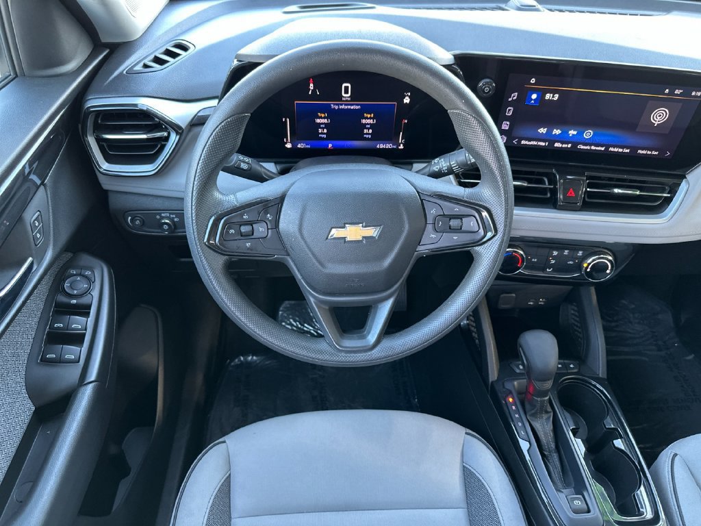 Used 2025 Chevrolet TrailBlazer LT FWD image 13