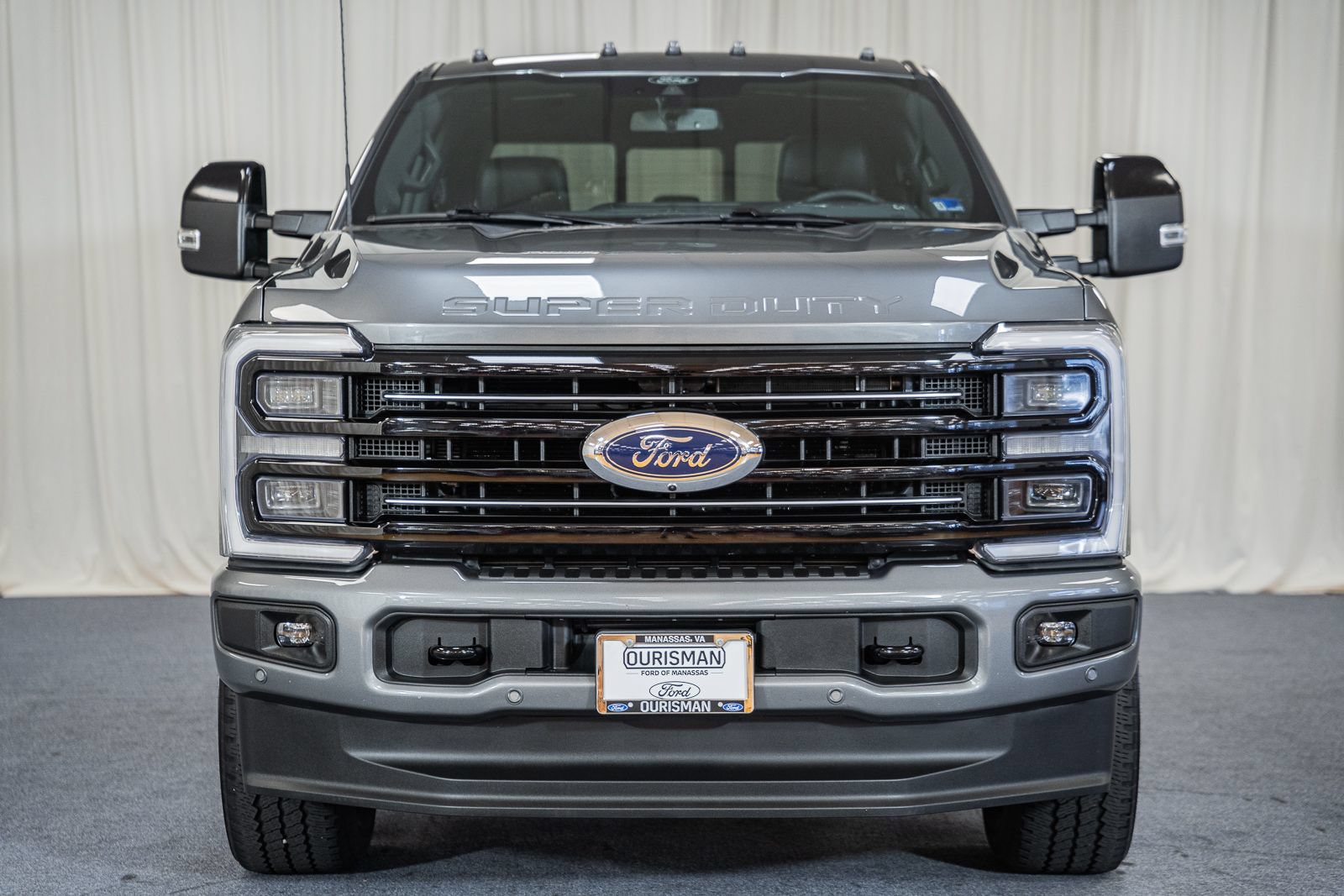Certified 2025 Ford F250 Platinum AWD/4WD image 2