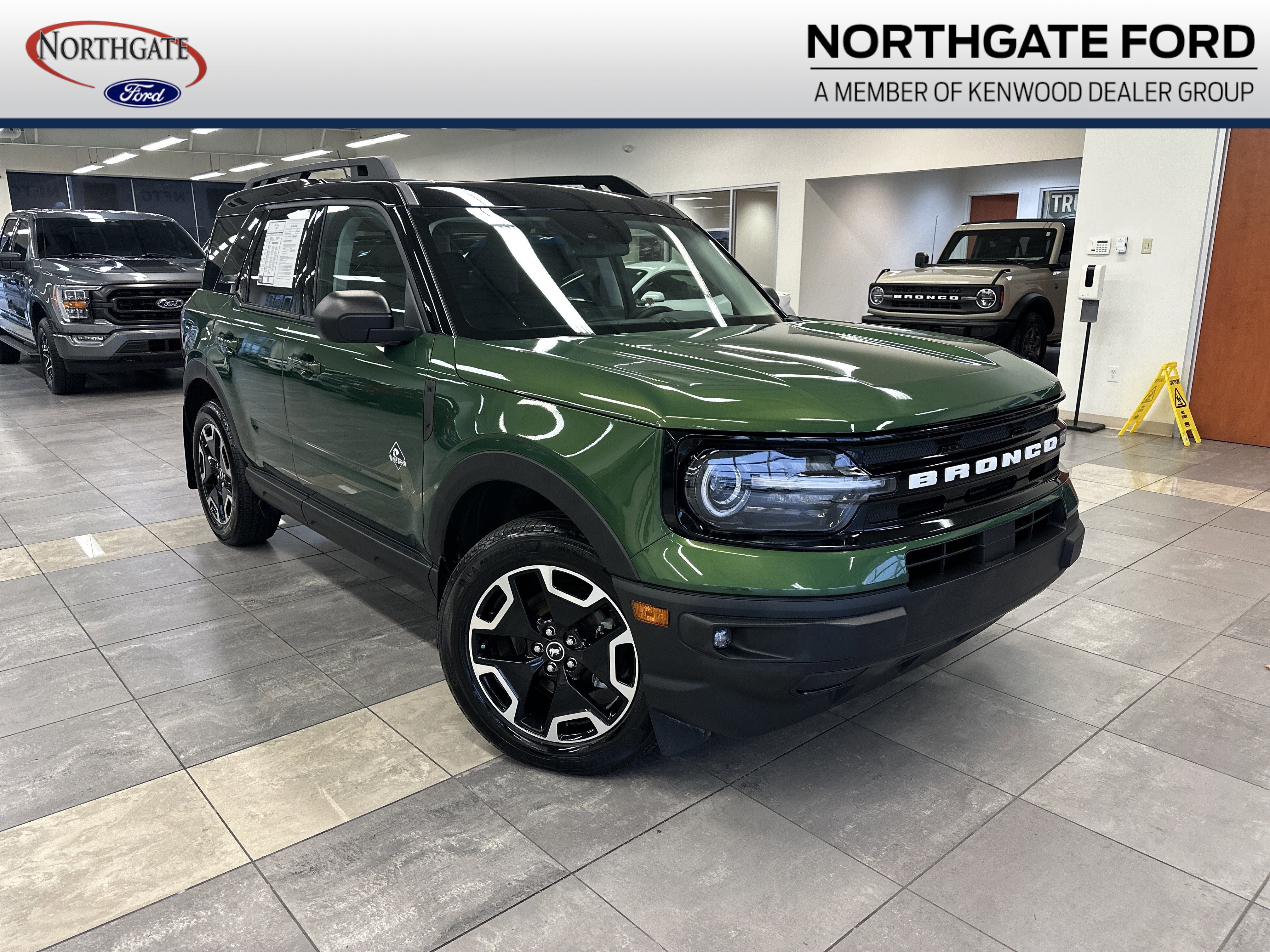 Certified 2023 Ford Bronco Sport Outer Banks w/ Tech Package image 7