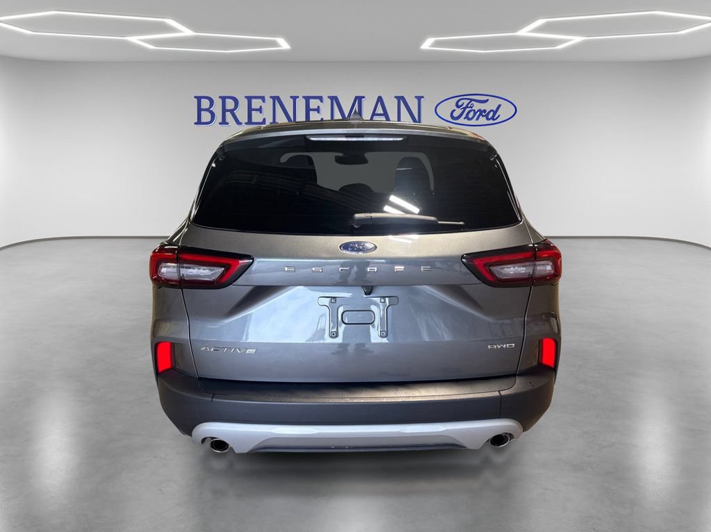 Certified 2025 Ford Escape Active AWD/4WD image 7