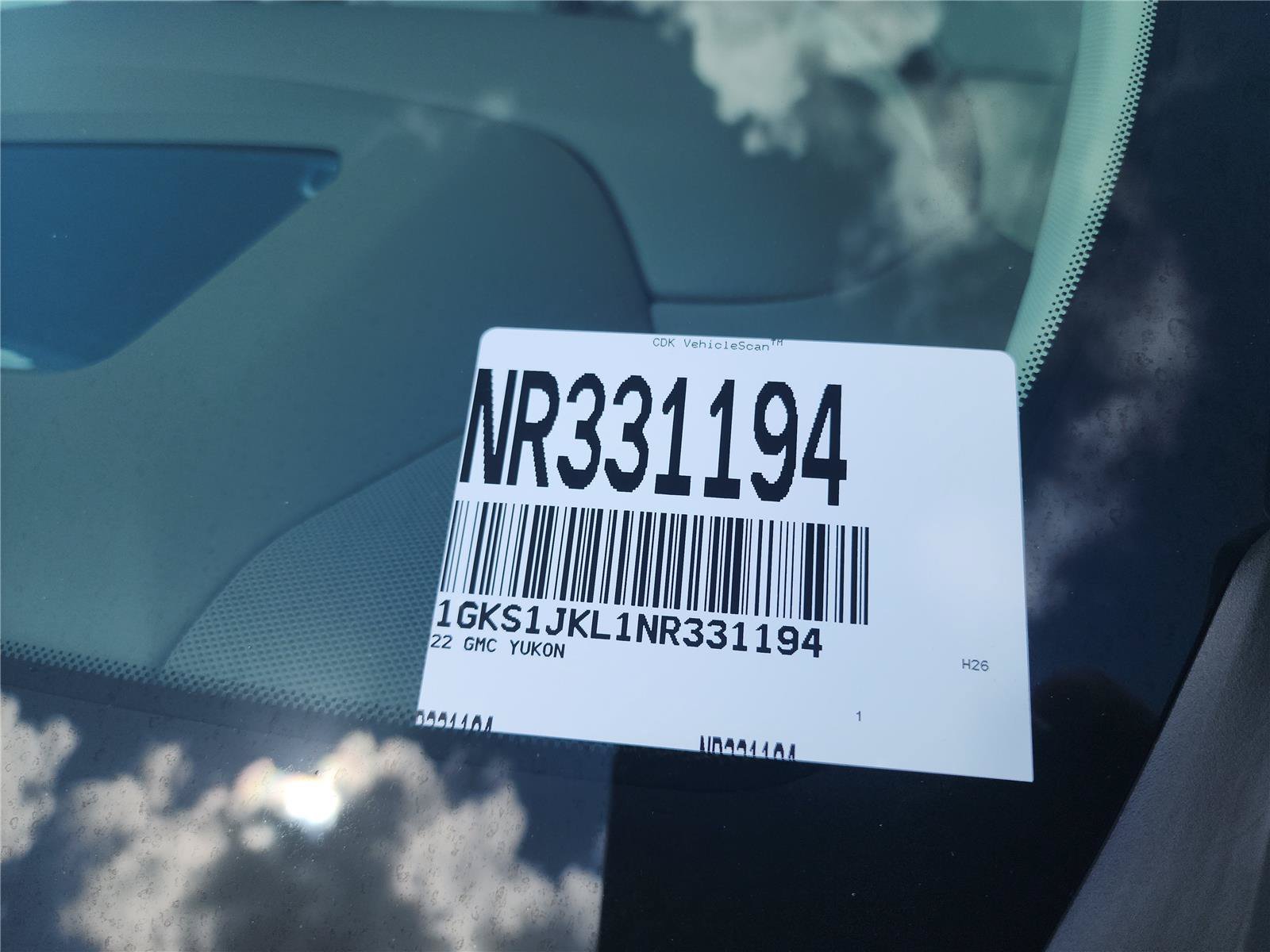 Used 2022 GMC Yukon XL Denali RWD image 13