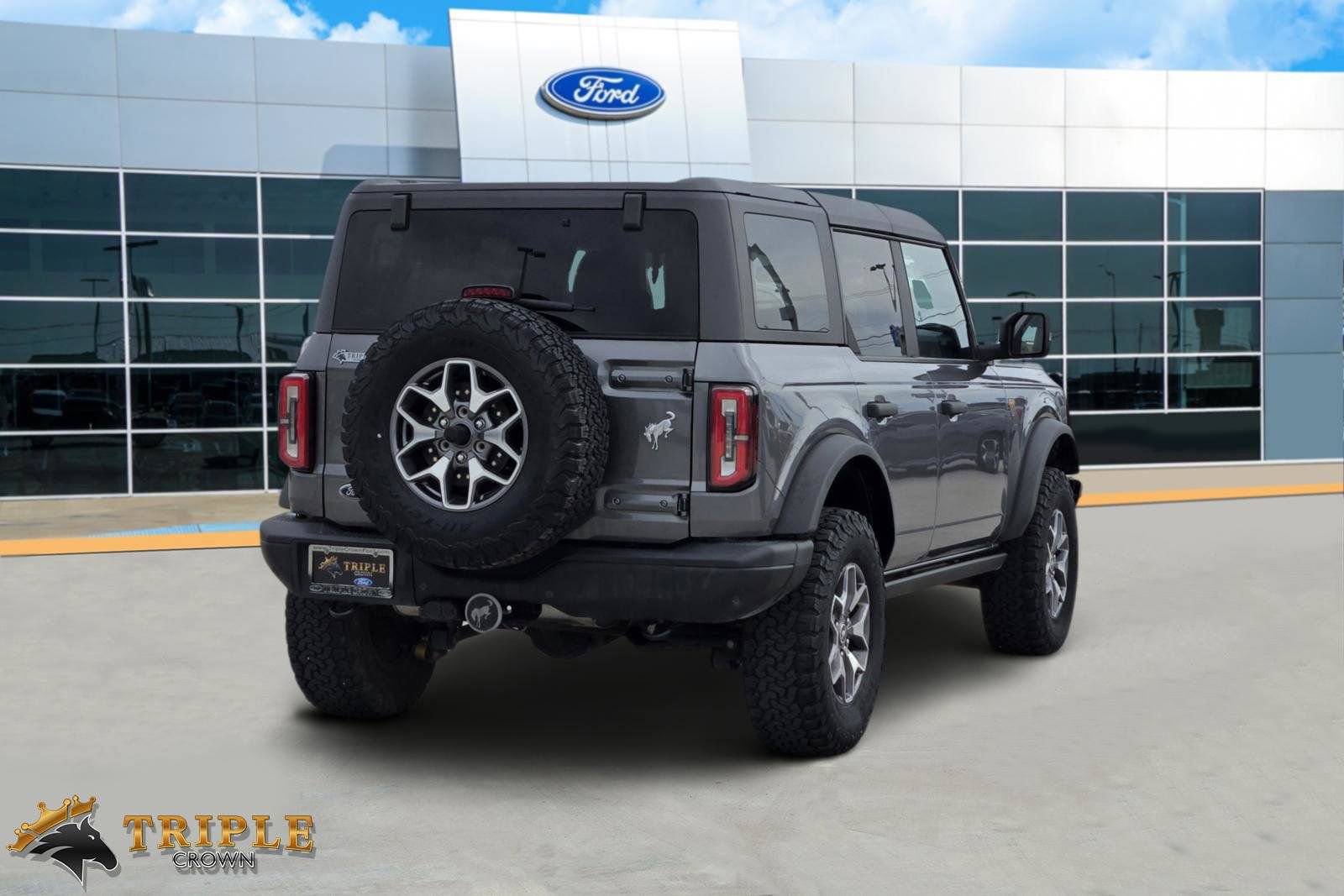 Certified 2022 Ford Bronco Badlands image 5