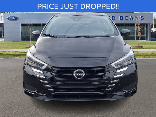 Used 2025 Nissan Versa SV FWD image 2