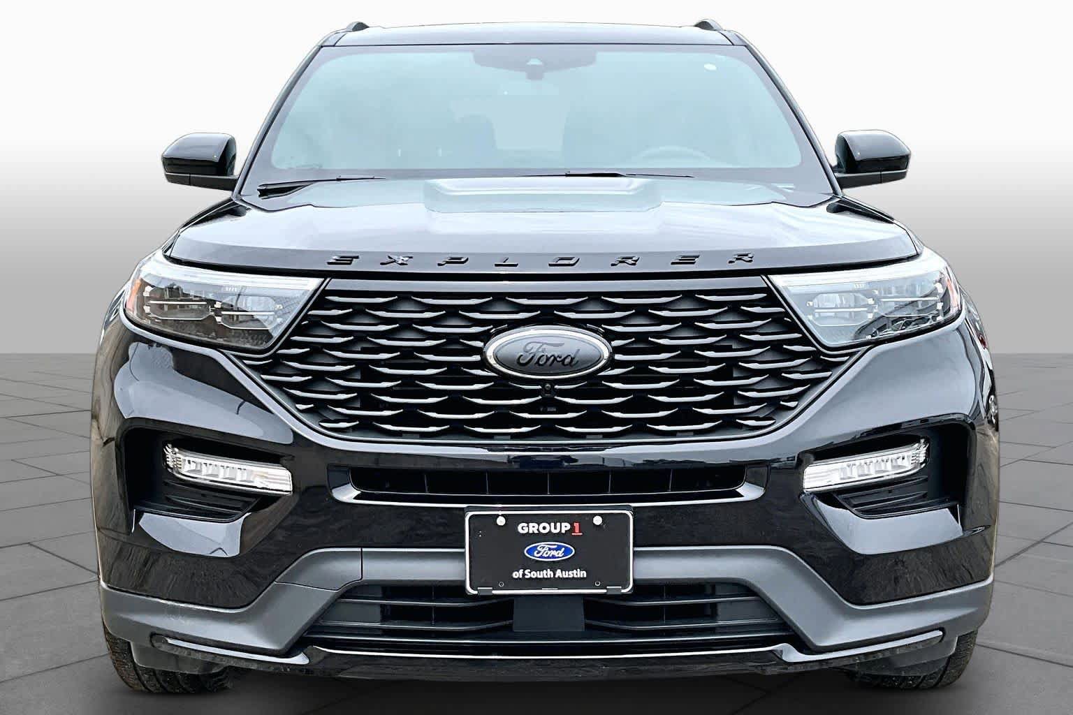 Certified 2024 Ford Explorer ST-Line w/ Class IV Trailer Tow Package AWD/4WD image 4