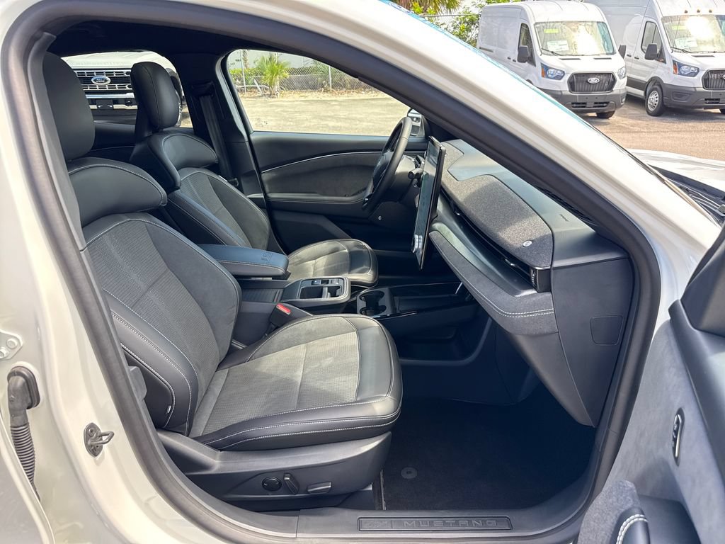 Certified 2025 Ford Mustang Mach-E GT AWD/4WD image 29