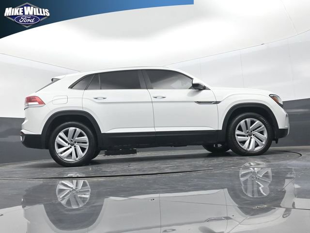 Used 2023 Volkswagen Atlas Cross Sport SE w/ Panoramic Sunroof Package FWD image 24