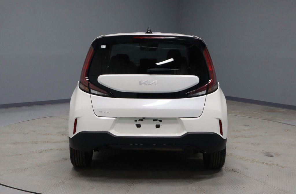 Used 2024 Kia Soul LX w/ Option Group 015 image 4