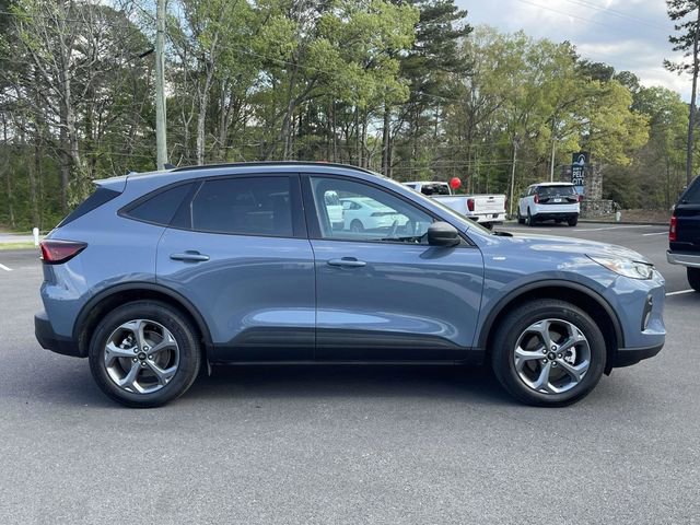 Certified 2025 Ford Escape ST-Line w/ Cold Weather Package image 6