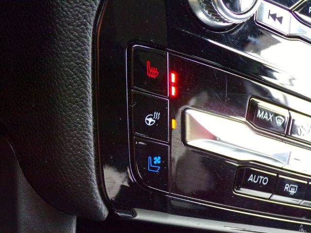 Certified 2023 Ford Explorer Limited w/ Limited Technology Package AWD/4WD image 22