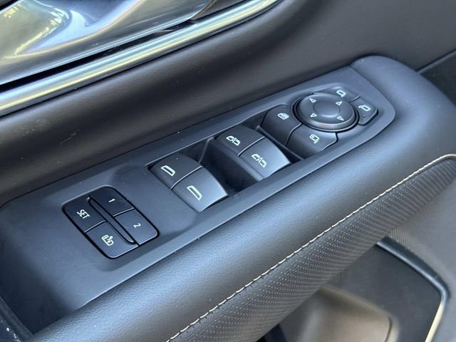 Used 2021 GMC Yukon SLT w/ SLT Premium Package image 25