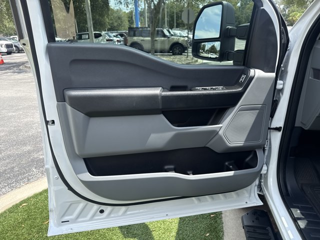 Certified 2024 Ford F250 XL AWD/4WD image 17