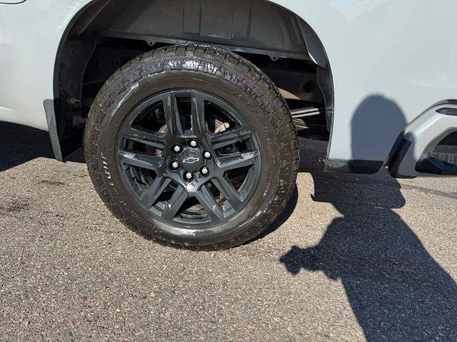 Used 2024 Chevrolet Silverado 1500 RST AWD/4WD image 27