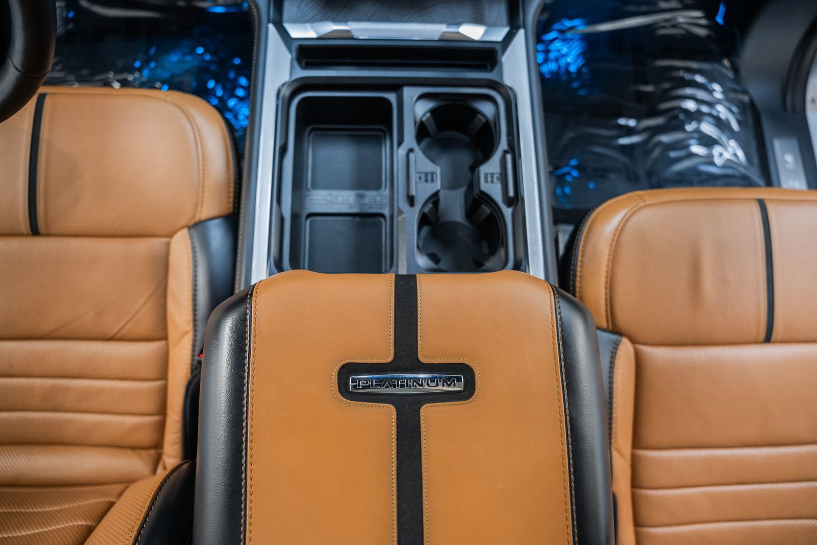 Certified 2024 Ford F250 Platinum image 32