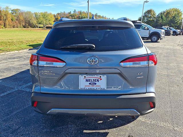 Used 2023 Toyota Corolla Cross LE AWD/4WD image 22