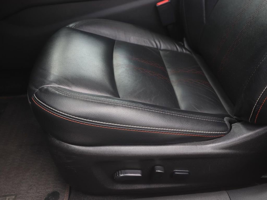 Used 2024 Nissan Altima 2.5 SR w/ SR Premium Package FWD image 16