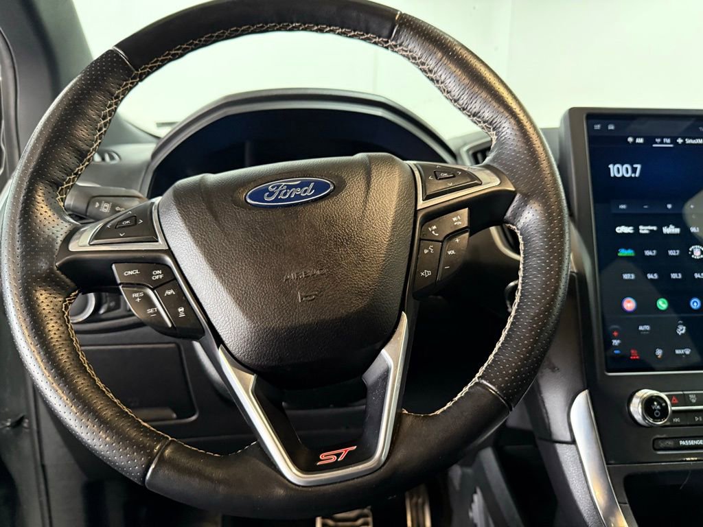 Certified 2022 Ford Edge ST w/ Equipment Group 401A image 37