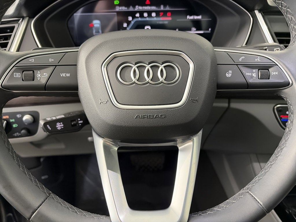 Used 2022 Audi Q5 2.0T Prestige image 16