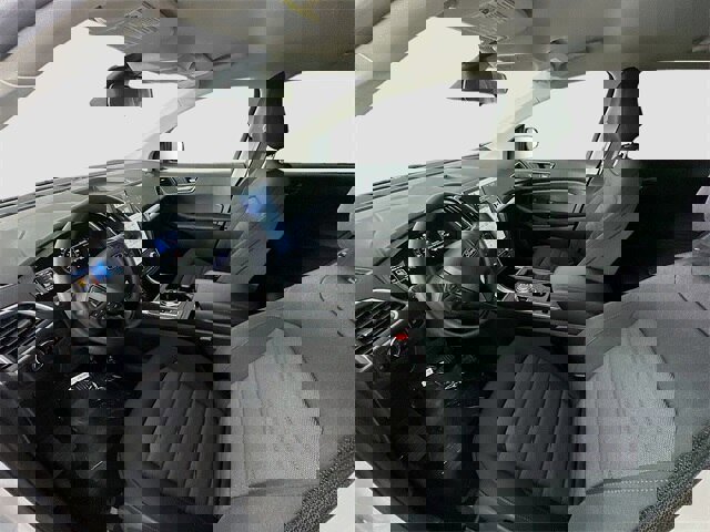 Certified 2024 Ford Edge SE image 19