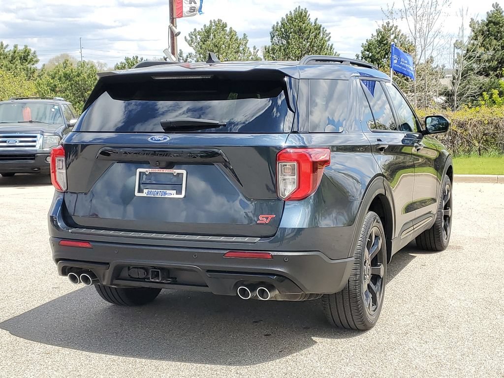 Certified 2023 Ford Explorer ST w/ ST Street Pack AWD/4WD image 4