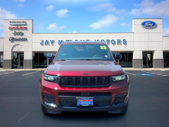 Used 2023 Jeep Grand Cherokee L Laredo AWD/4WD image 7