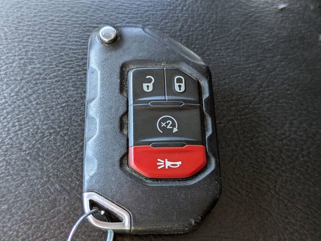 Used 2020 Jeep Gladiator Rubicon image 29