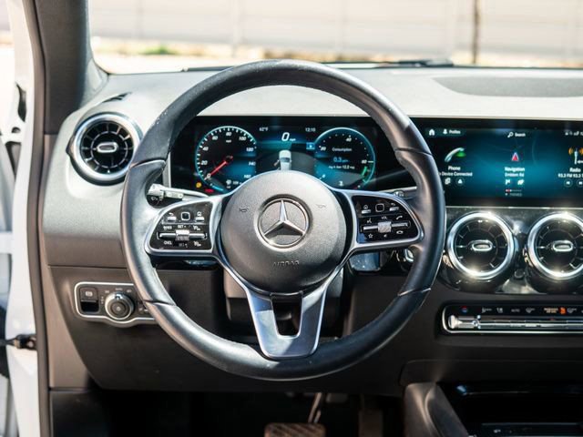 Used 2021 Mercedes-Benz GLA 250 4MATIC image 26