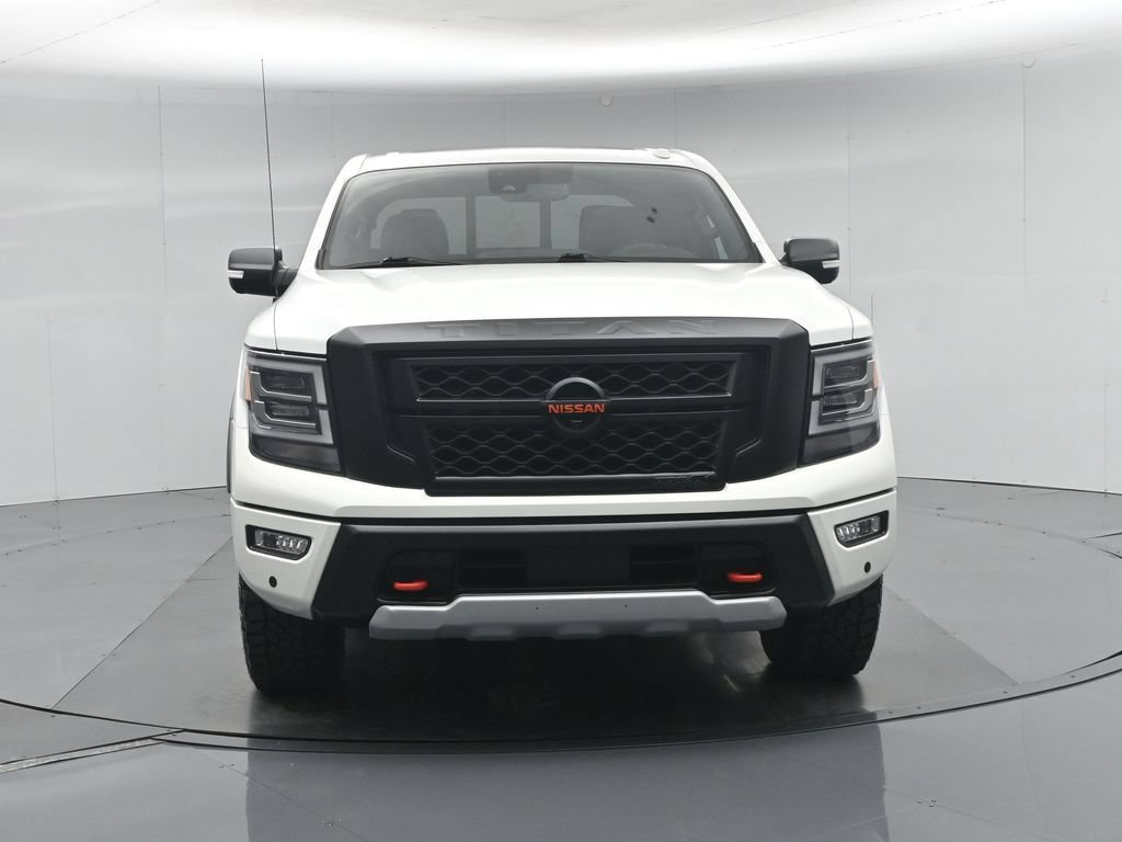 Used 2021 Nissan Titan PRO-4X w/ Pro-4x Convenience Package AWD/4WD image 26