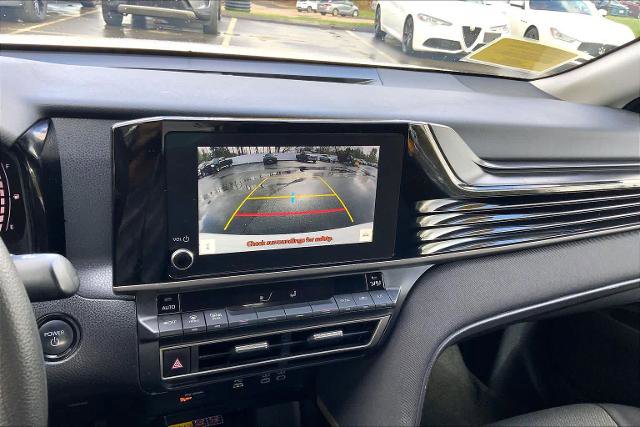 Used 2025 Toyota Camry LE FWD image 29