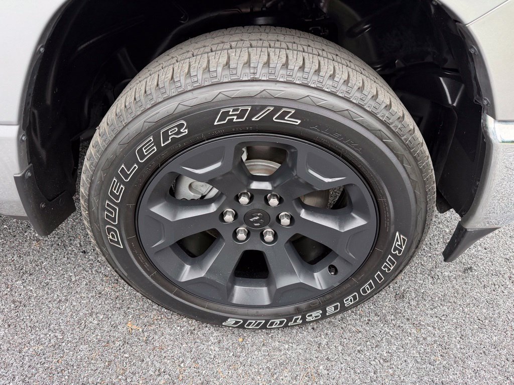 Used 2021 RAM 1500 Big Horn AWD/4WD image 10