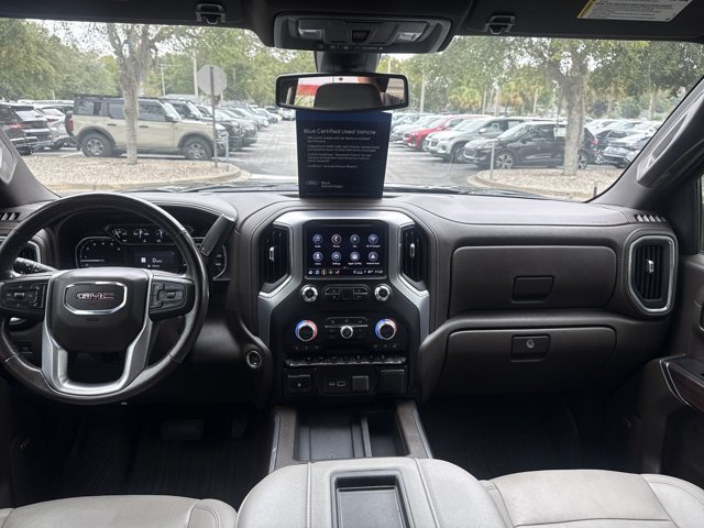 Used 2022 GMC Sierra 1500 SLT w/ SLT Premium Plus Package AWD/4WD image 22