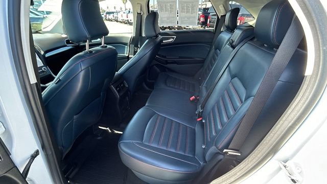 Certified 2022 Ford Edge SEL w/ Sport Appearance Package image 15