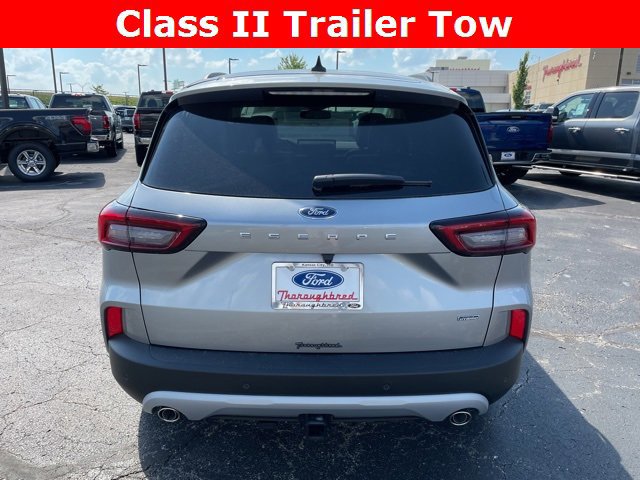 Certified 2024 Ford Escape SE w/ PHEV Premium Package image 3
