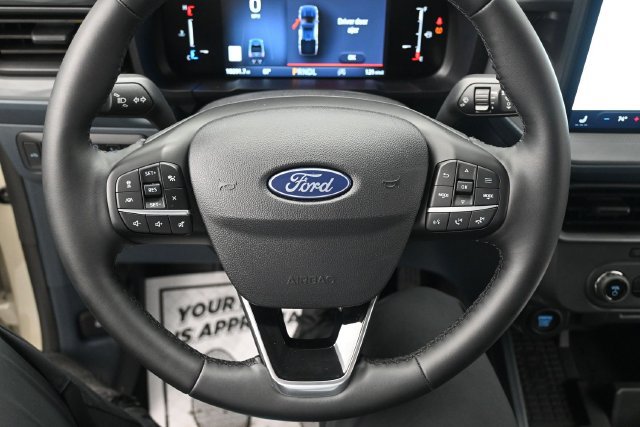 Certified 2025 Ford Maverick Lariat w/ Black Appearance Package AWD/4WD image 9