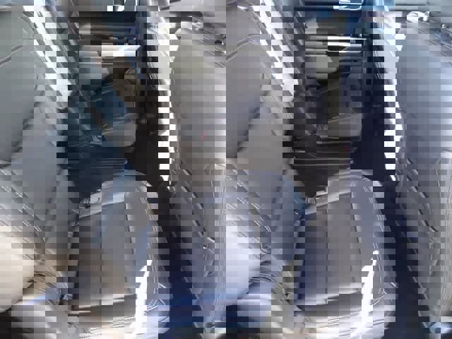 Certified 2022 Ford Explorer XLT w/ Equipment Group 202A image 13