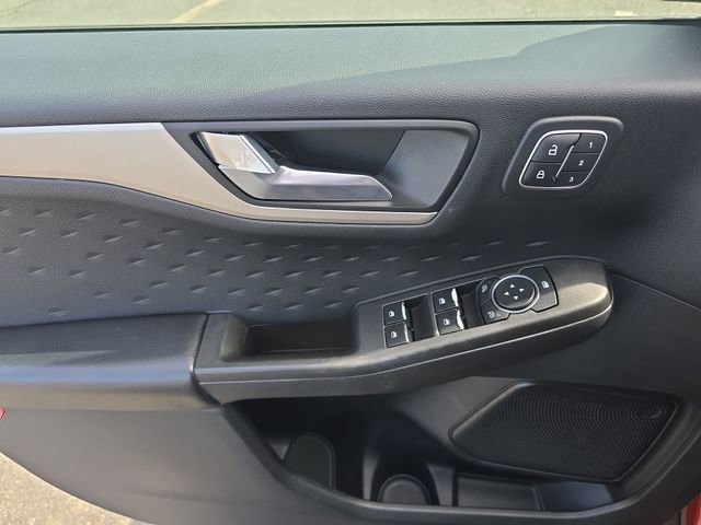 Certified 2020 Ford Escape SEL image 13