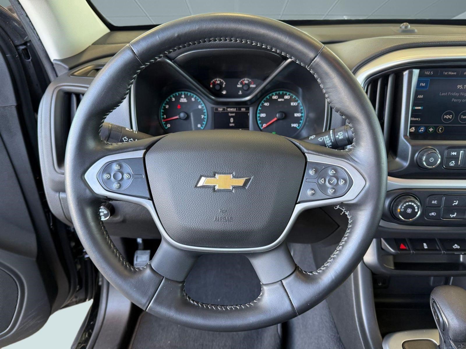 Used 2022 Chevrolet Colorado LT w/ LT Convenience Package RWD image 17