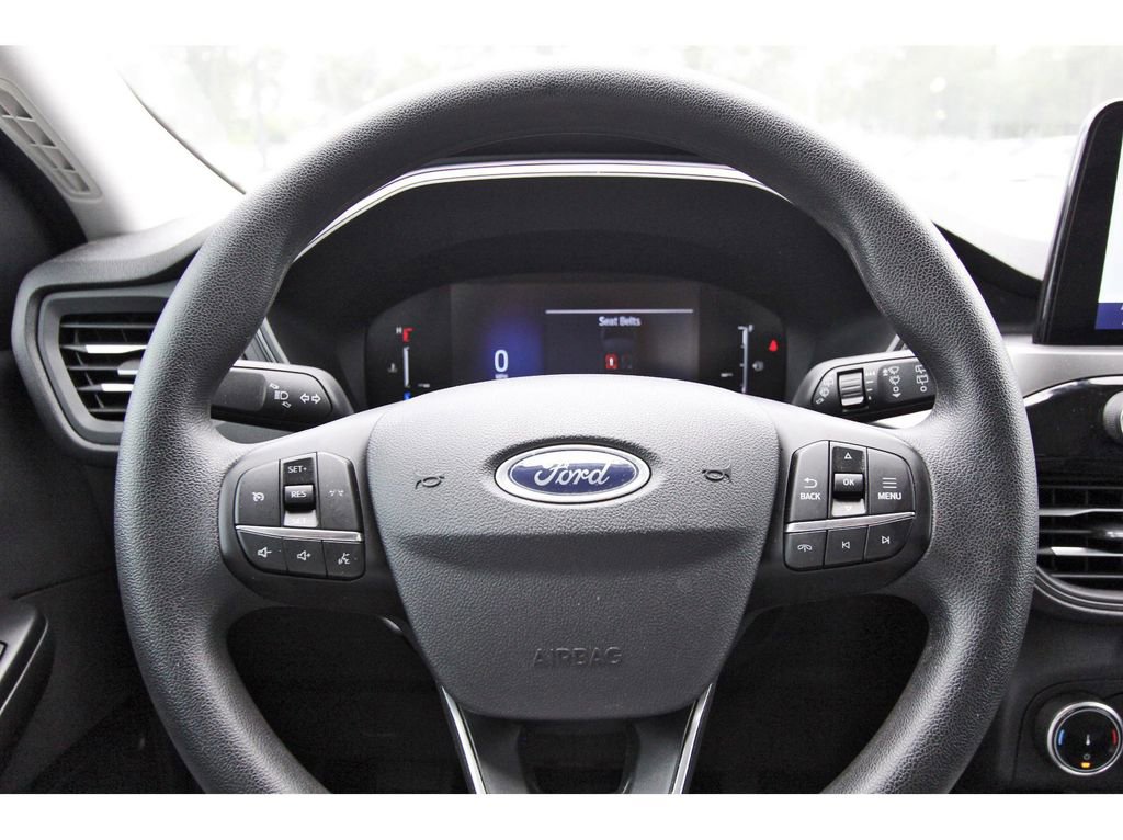 Certified 2025 Ford Escape Active FWD image 15