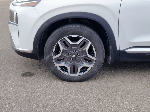Used 2022 Hyundai Santa Fe Limited AWD/4WD image 9