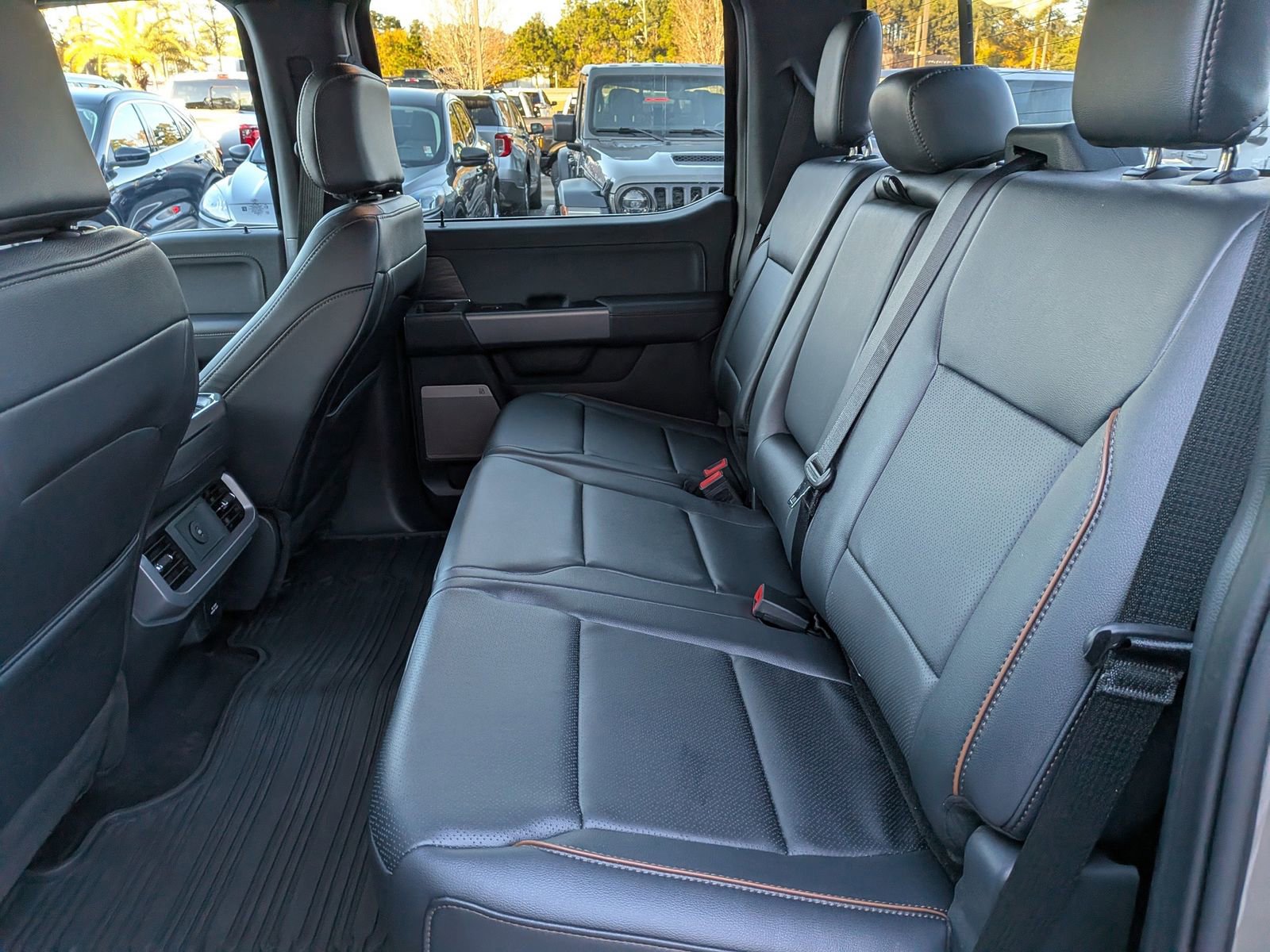 Certified 2025 Ford F150 Lariat w/ Equipment Group 501A Mid image 16