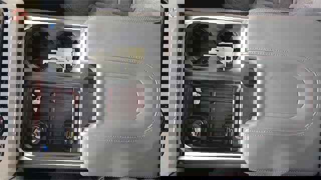 Certified 2025 Ford Expedition Active image 24