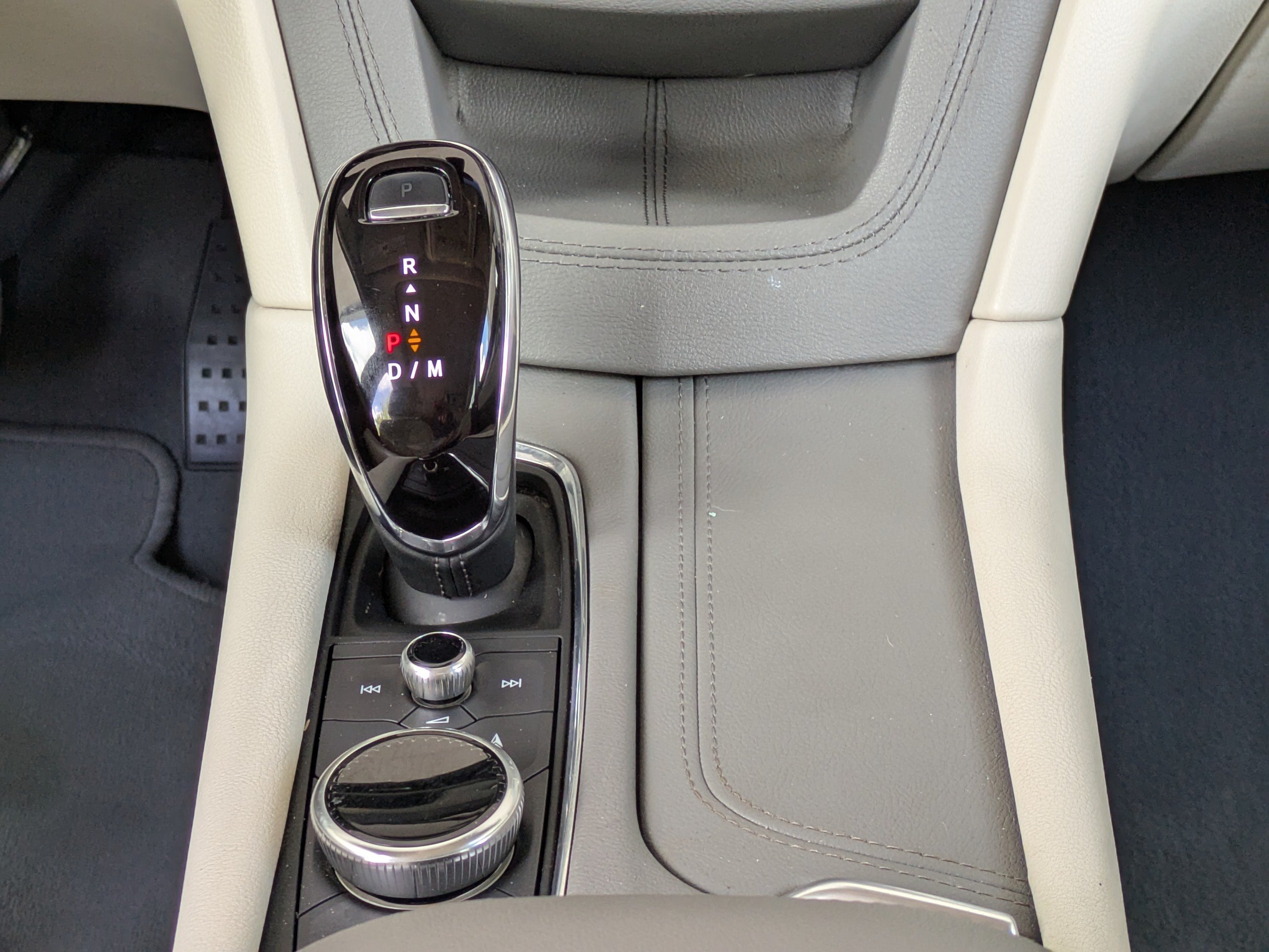 Used 2023 Cadillac XT5 Premium Luxury FWD image 20