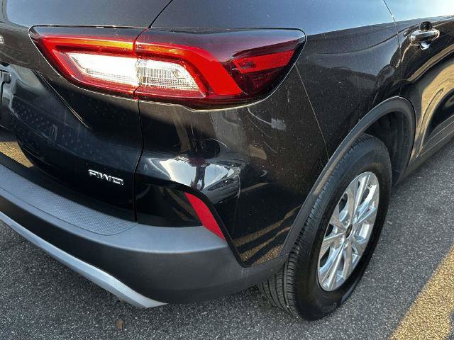 Certified 2023 Ford Escape Active AWD/4WD image 5